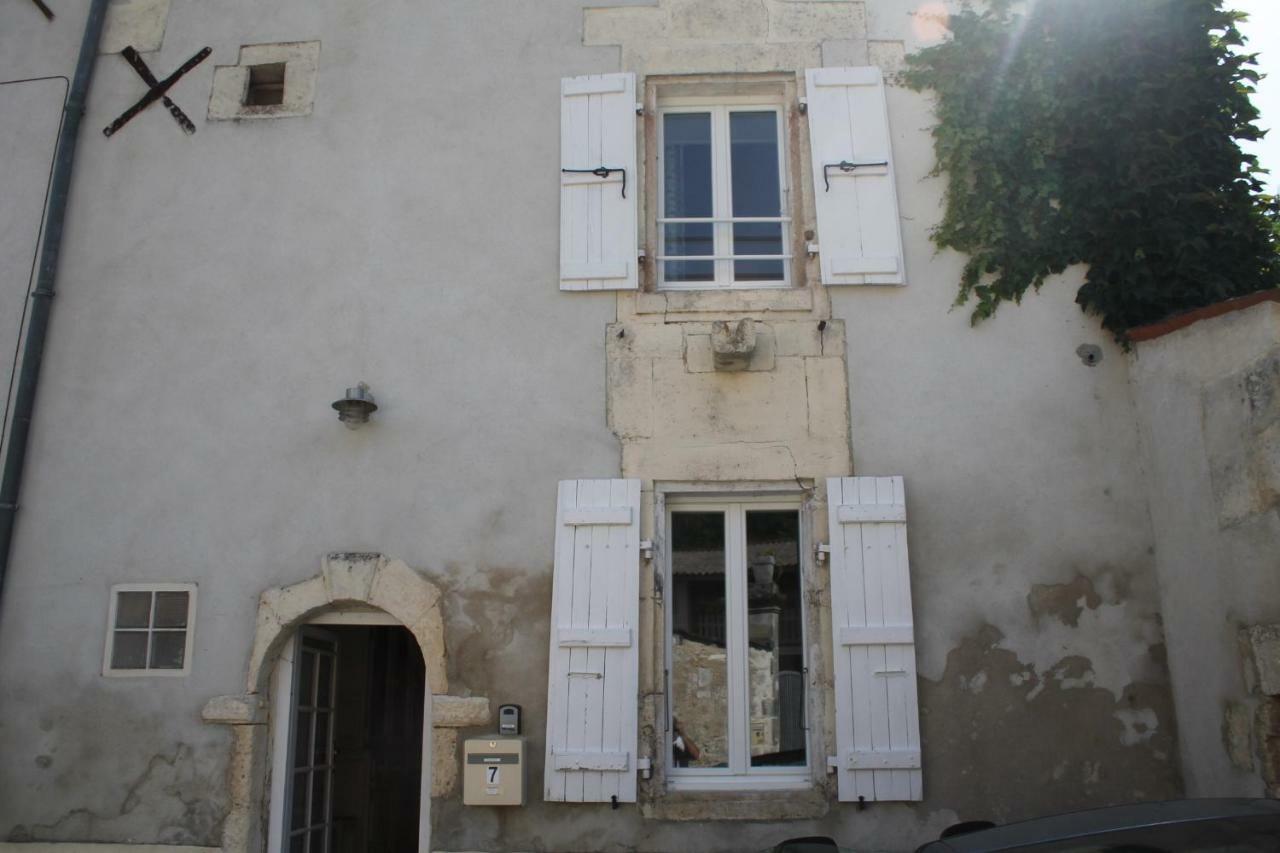 Villa Vieux Veillard Bourg-Charente Exterior foto